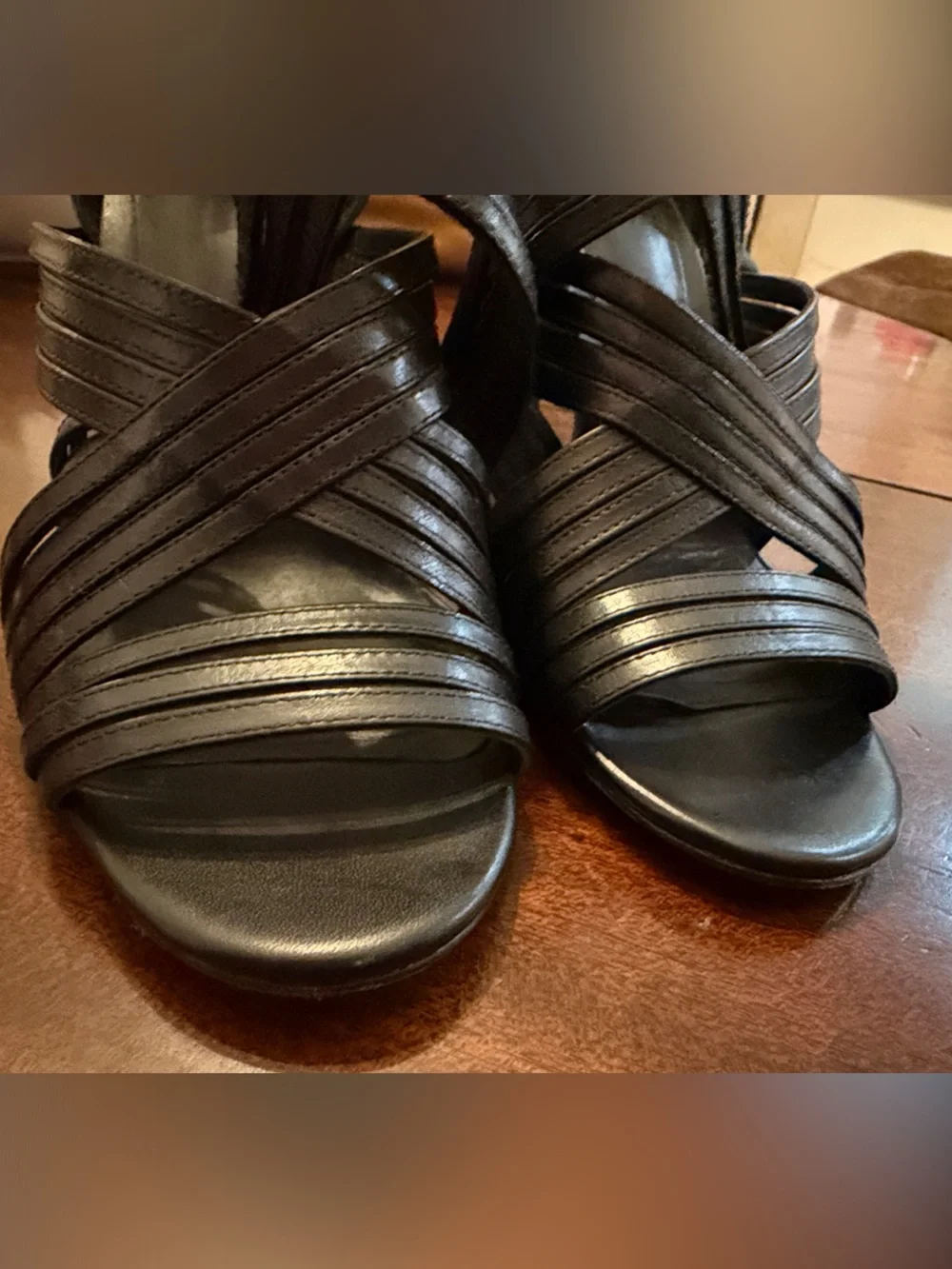 Tory Burch Black Leather Caged 